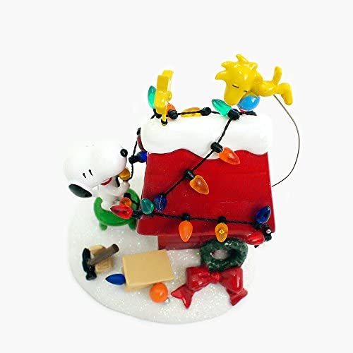 Amazon.com: Department 56 Peanuts Decoration, Snoopy’s Dog House, Woodstock, Christmas Lights, 8", R