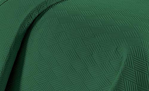 Amazon.com: Linen Plus Luxury Oversized Coverlet Embossed Bedspread Set Solid Hunter Green King/Cali