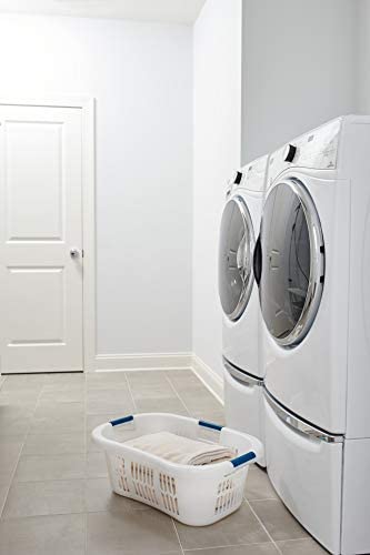 Amazon.com: Rubbermaid XL Hip-Hugger Laundry Basket/Hamper, 2.1-Bushel, White, Stackable Storage Bin