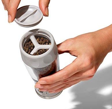 OXO Good Grips Contoured Mess-Free Pepper Grinder