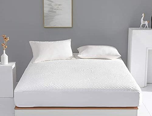 Amazon.com: King Size Waterproof Mattress Protector Bamboo Cooling Fitted Mattress Pad Cover with De