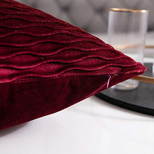 Amazon.com: DEZENE Wine Red Throw Pillow Covers: 2 Pack 18x18 Inch Original Striped Velvet Square De
