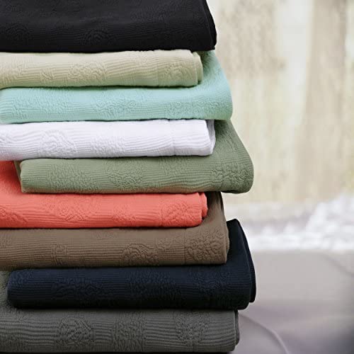 SUPERIOR Cotton Matelasse Bedspread Set, Oversized, Lightweight Bedding, 1 Quilt Bed Spread, 2 Pillo