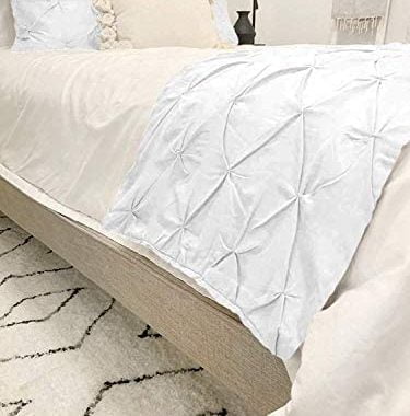 Amazon.com: KBC linen Bed Runner 100% Cotton 800 Thread Count Pinch Pleated Bed Runner Solid, Easy C