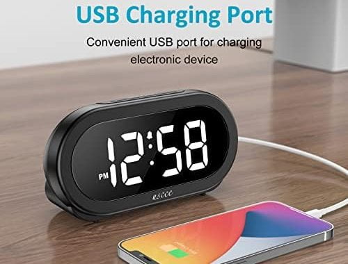Amazon.com: USCCE Small LED Digital Alarm Clock with Snooze, Easy to Set, Full Range Brightness Dimm